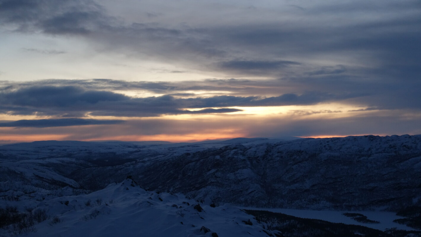 Skoddevarre Nord Polar night views north from Skoddevarre Nord near Alta
