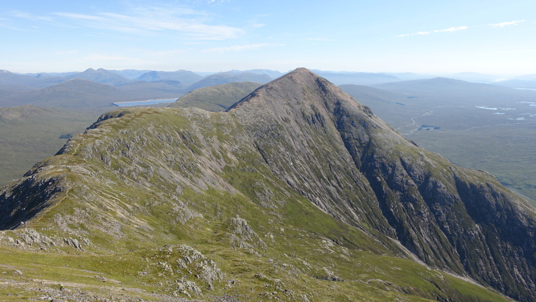 Looking back to Stob Dearg via the easy track Stob Dearg