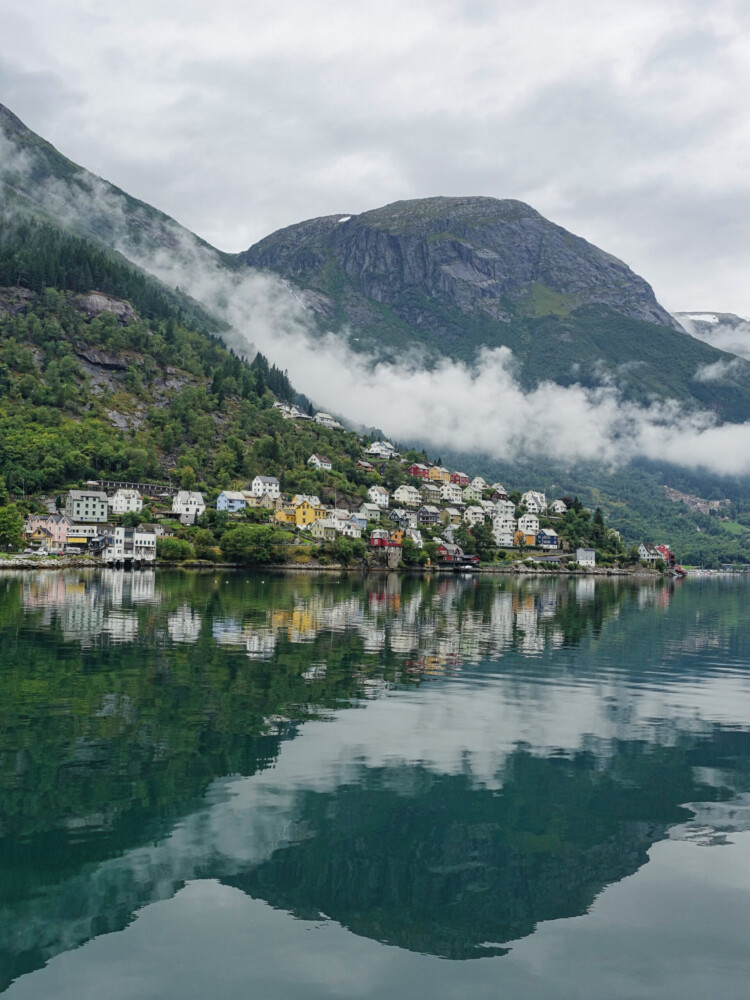 Odda, as the weather moves in and out Odda