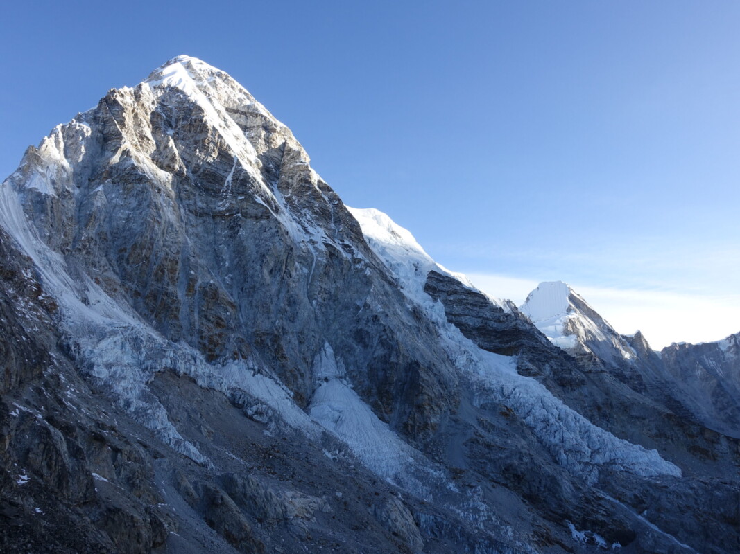 Kalapattar is little more than an extension of Pumori Pumori