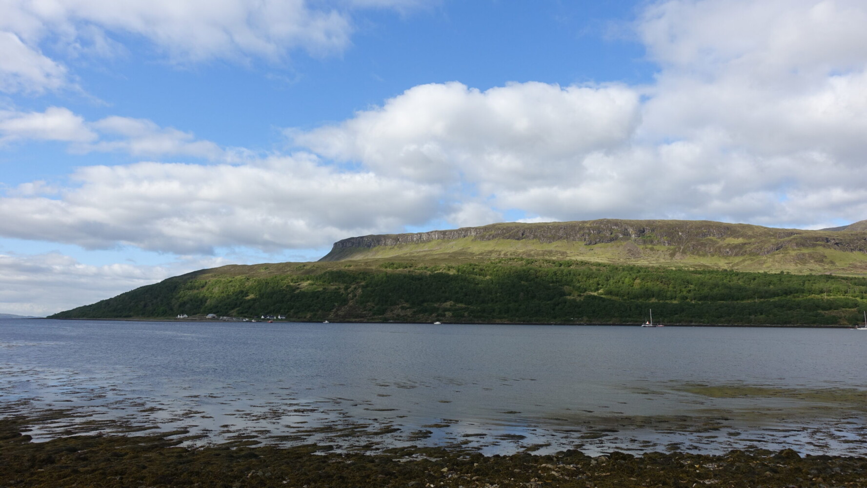 Loch Slapin Loch Slapin, Isle of Skye