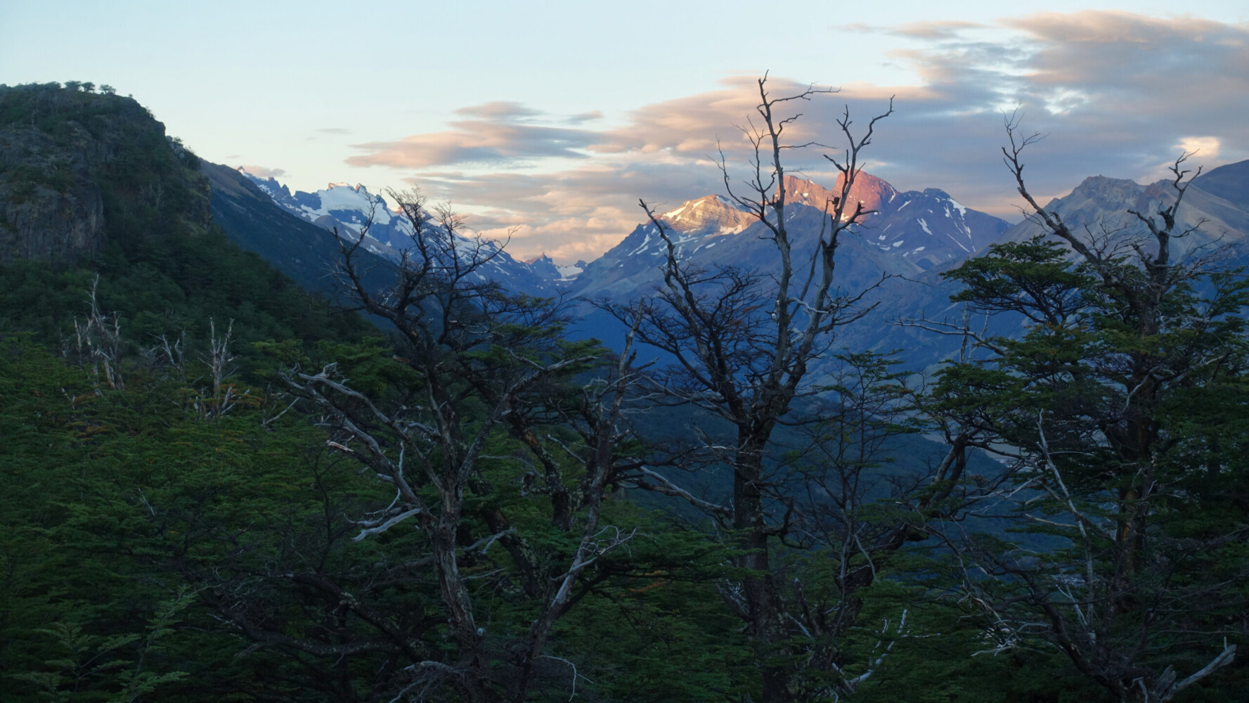 Sunset over Rio de las Vueltas