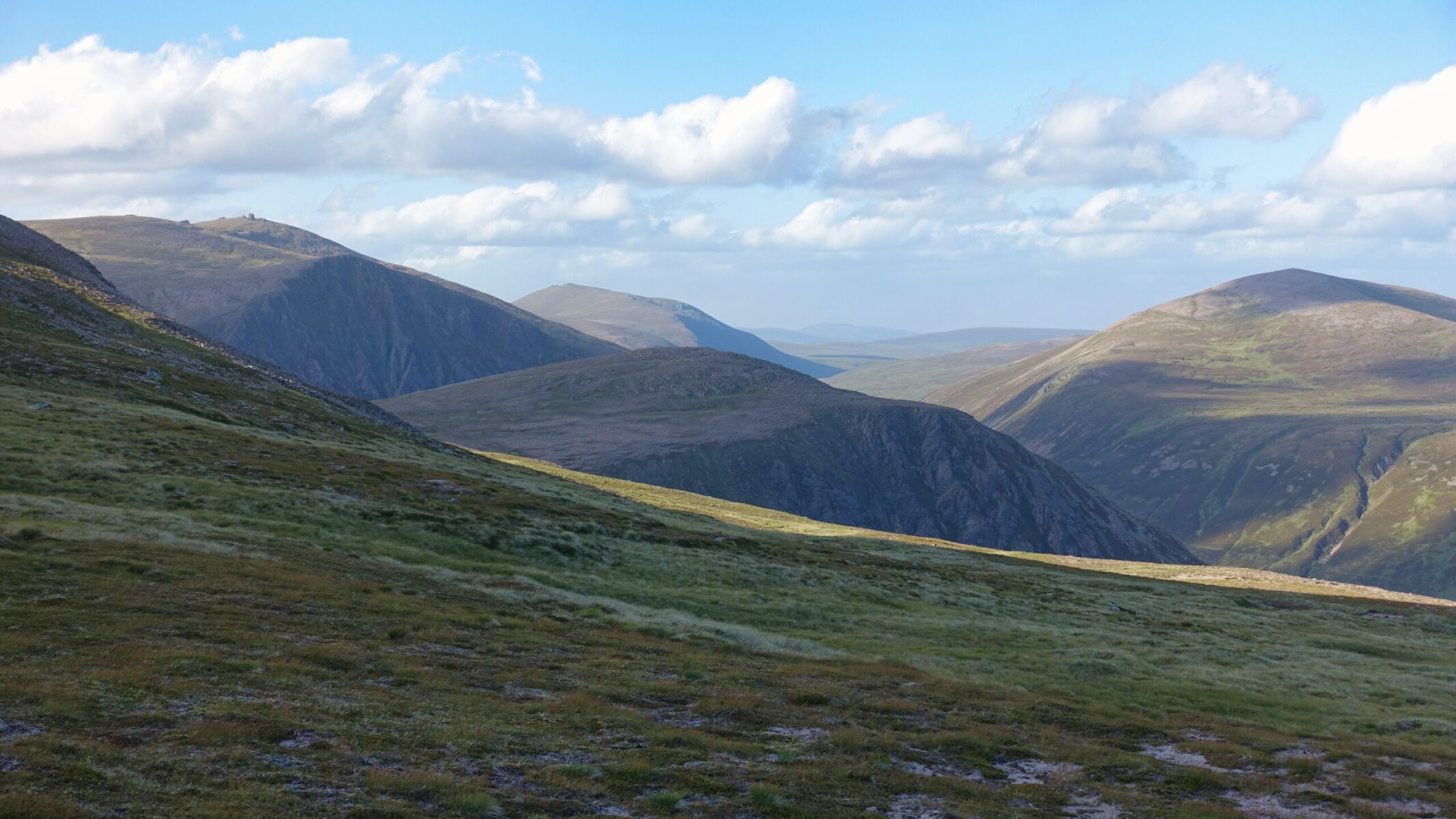 sweeping landscapes of Cairngorm National Park